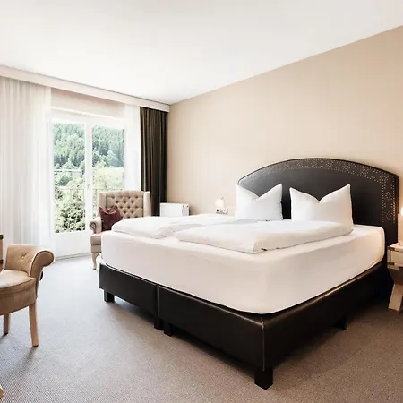 Donna Burghotel Am Hohen Bogen Hotel 3*